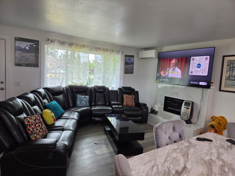 306 Broadway St, Springfield, OR 97477 level 3